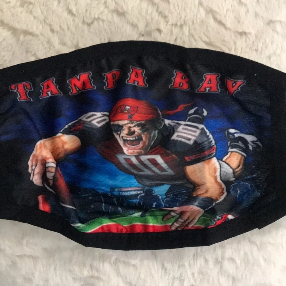 6/$20 New Tampa Bay face mask